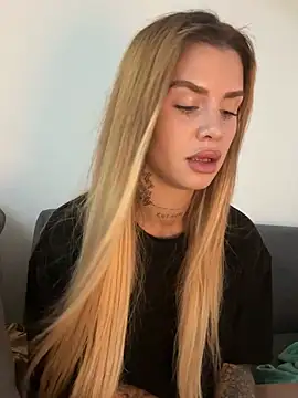 EmiliaCatalina online show from 01/15/26, 08:12