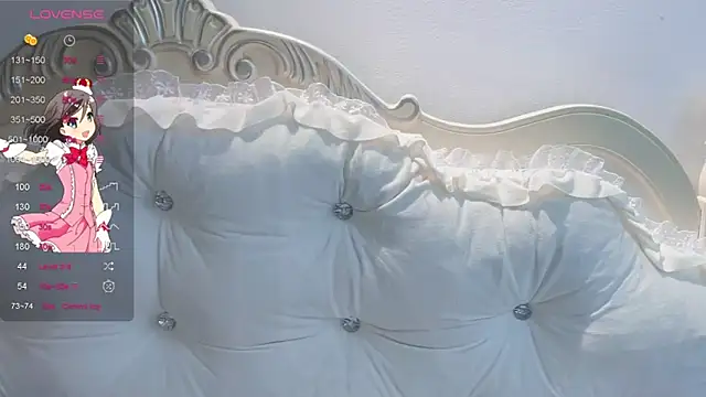 Snapshot of Yaooooo-Y chatting on 09/27/25, 04:34 Yaooooo-Y online show from 09/27/25, 04:34