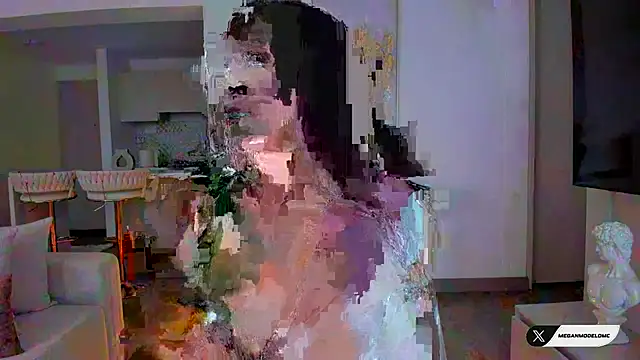 missmegann online show from 10/23/25, 01:10