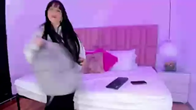 victoria cooper3 online show from 01/07/26, 12:07