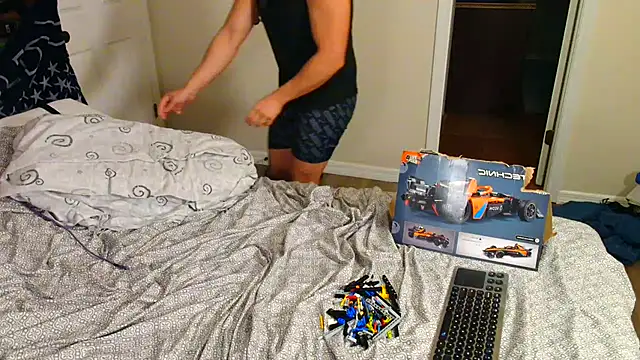 Snapshot of zack_Fisher chatting on 02/04/25, 01:56 zack Fisher online show from 02/04/25, 01:56