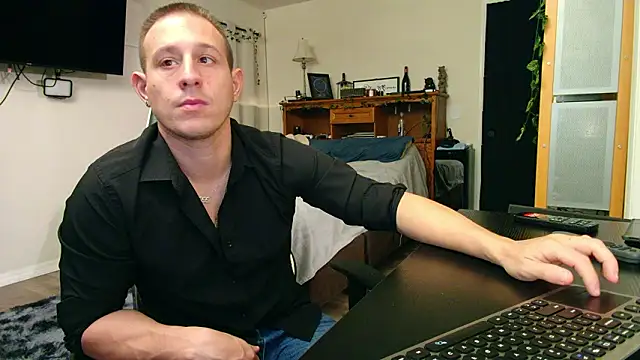 zack Fisher online show from 03/25/26, 06:03