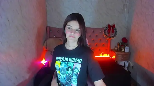 LiaHarryis online show from 12/31/24, 01:19