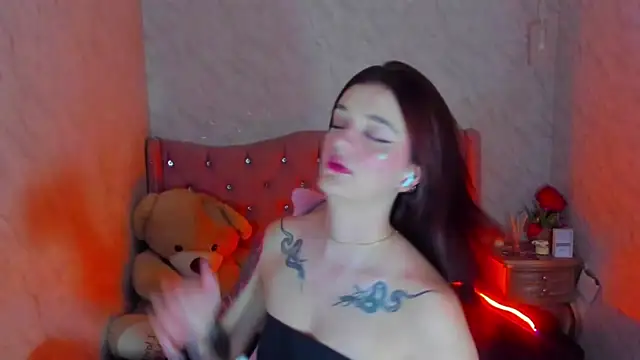 LiaHarryis online show from 01/30/25, 05:28