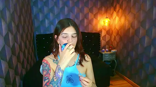 LiaHarryis online show from 03/28/26, 07:02