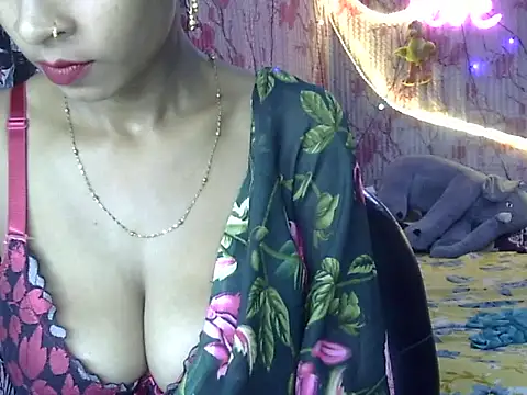 Anjali Milsi online show from 09/13/25, 07:41