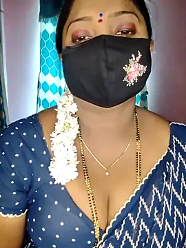 Snapshot of vani-09 chatting on 02/17/25, 06:31 vani-09 online show from 02/17/25, 06:31