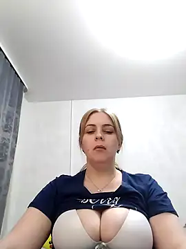 Lady nice cat online show from 03/19/25, 12:12