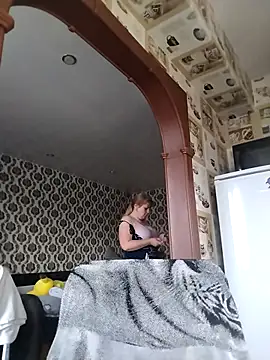 Lady nice cat online show from 09/22/25, 02:24