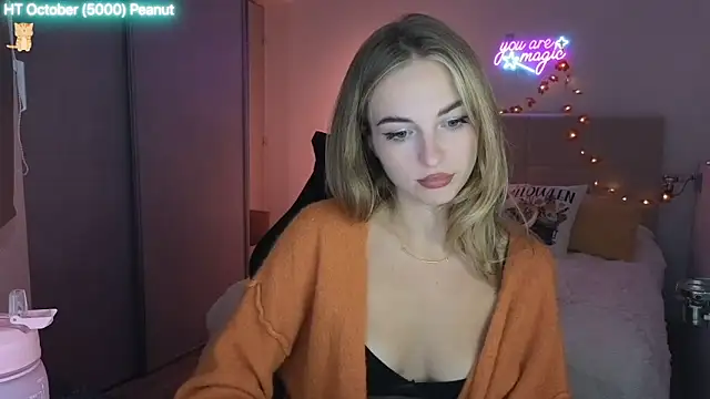 Miss Aliannaa online show from 10/05/25, 08:07