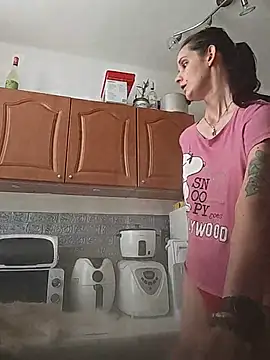 LauraBaby online show from 06/02/26, 03:36