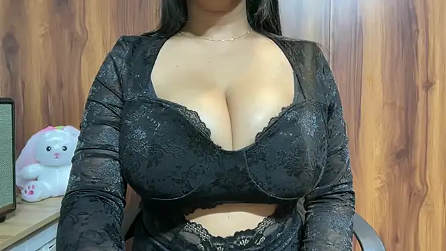 julie 08 online show from 03/23/26, 07:07