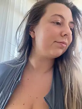 curvyflawless online show from 03/06/25, 11:03