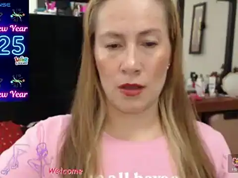 Snapshot of CATRINA-83 chatting on 01/20/25, 11:54 CATRINA-83 online show from 01/20/25, 11:54