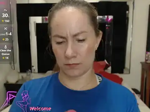 Snapshot of CATRINA-83 chatting on 02/12/25, 04:55 CATRINA-83 online show from 02/12/25, 04:55