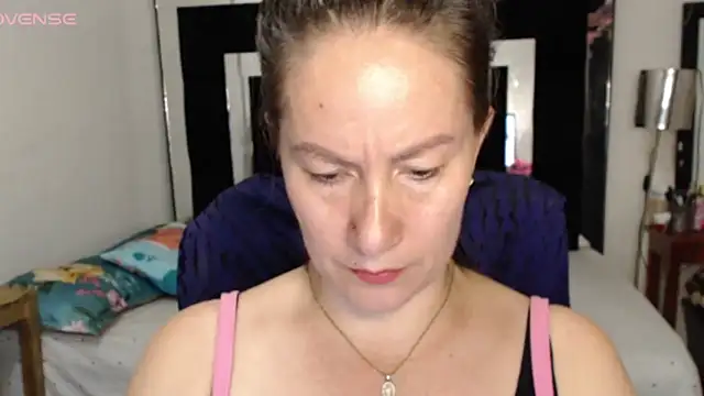 Snapshot of CATRINA-83 chatting on 05/23/26, 05:39 CATRINA-83 online show from 05/23/26, 05:39