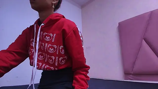 arl chloee online show from 10/03/25, 03:03