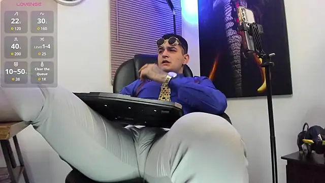 Nicolas Fellener online show from 09/12/25, 04:01