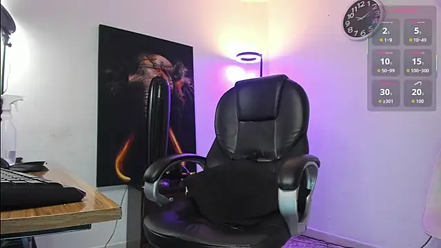 Nicolas Fellener online show from 11/23/25, 04:01