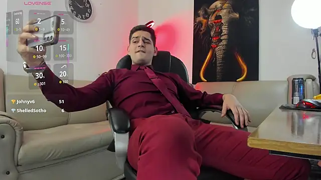 Nicolas Fellener online show from 12/17/25, 04:29