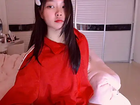 Snapshot of -Lucky_Girl chatting on 02/03/25, 05:18 -Lucky Girl online show from 02/03/25, 05:18