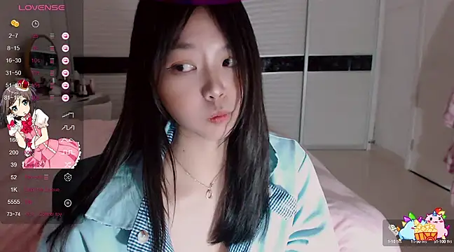 Snapshot of -Lucky_Girl chatting on 02/18/25, 11:11 -Lucky Girl online show from 02/18/25, 11:11