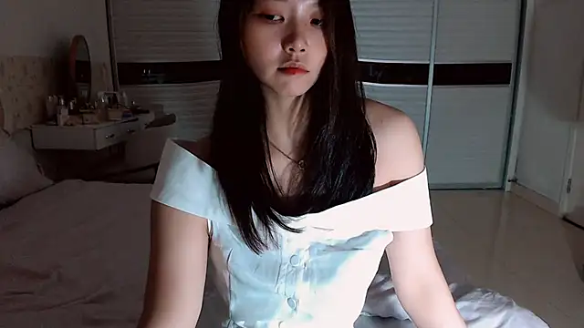 -Lucky Girl online show from 06/02/26, 01:57