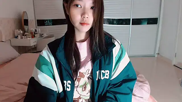 -Lucky Girl online show from 06/07/26, 01:54