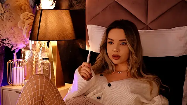 KatyaBelle online show from 10/05/25, 07:23