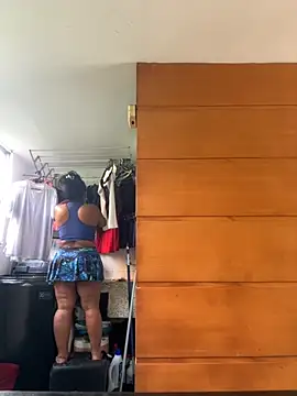 emmyjhonson07 online show from 09/29/25, 02:00