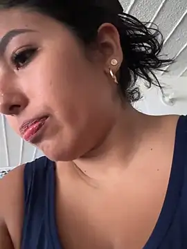 emmyjhonson07 online show from 04/09/26, 11:48