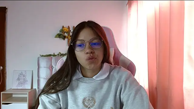 SamanthaRoldaan online show from 02/13/25, 02:42