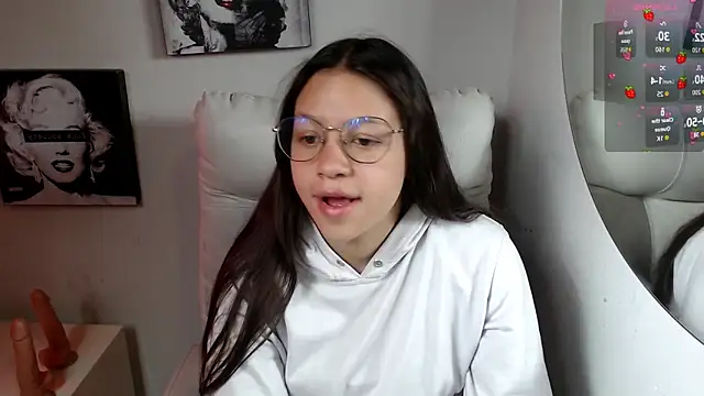 SamanthaRoldaan online show from 11/12/25, 02:39