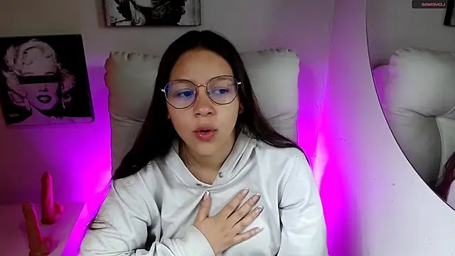 SamanthaRoldaan online show from 02/13/26, 01:40