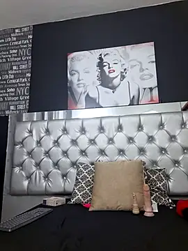  nicolehotshemale online show from 03/14/25, 09:54