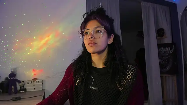 Snapshot of witchviolet chatting on 02/17/25, 11:42 witchviolet online show from 02/17/25, 11:42