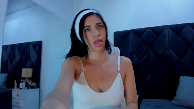 Linisprincehot69 online show from 12/01/24, 09:15