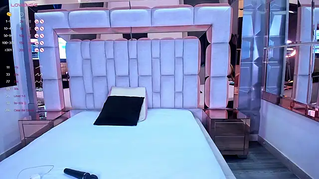 Snapshot of samantasm chatting on 01/31/25, 03:52 samantasm online show from 01/31/25, 03:52