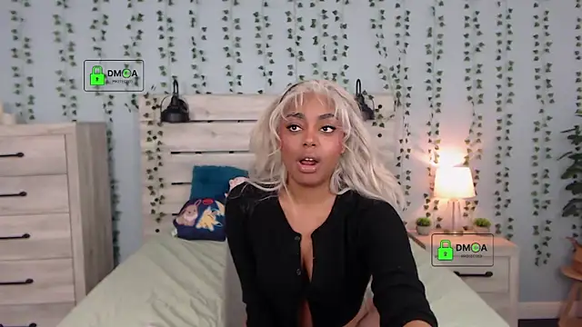 RobynKnight online show from 02/06/26, 05:01