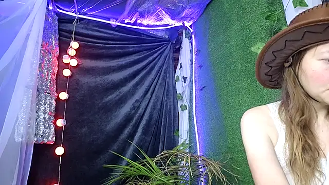 Jony Marta online show from 10/21/25, 03:35