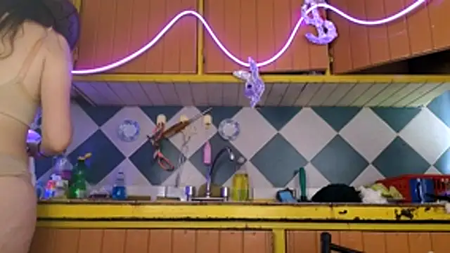 Jony Marta online show from 11/30/25, 04:11