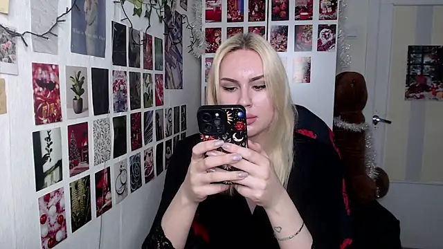 CapriScorpion online show from 12/21/25, 02:35