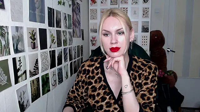 CapriScorpion online show from 05/10/26, 04:12