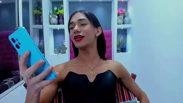 KatrinaQueen1 online show from 02/02/25, 06:15