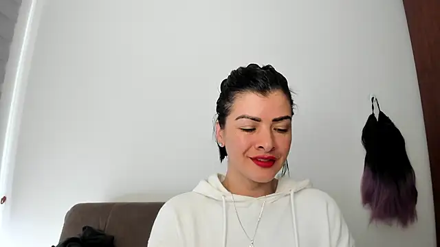 queen fetish online show from 12/04/24, 03:43