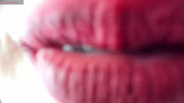 queen fetish online show from 02/12/25, 01:27