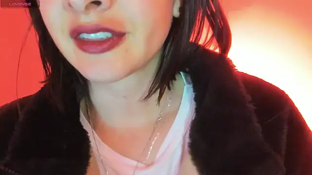 queen fetish online show from 11/11/25, 10:15