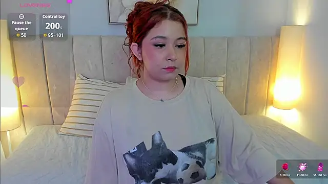 Atenea cuteee online show from 12/19/25, 02:29