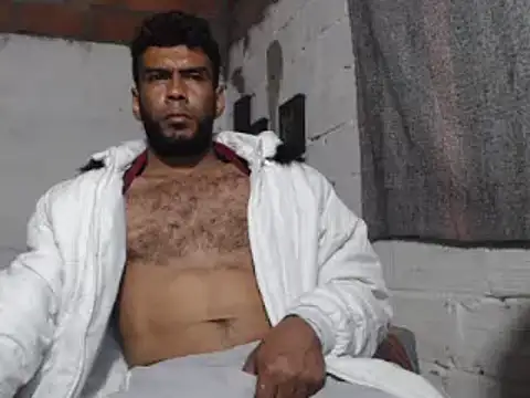 Snapshot of erik_alexander chatting on 12/24/24, 06:33 erik alexander online show from 12/24/24, 06:33