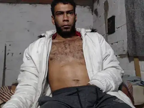 Snapshot of erik_alexander chatting on 01/30/25, 11:22 erik alexander online show from 01/30/25, 11:22